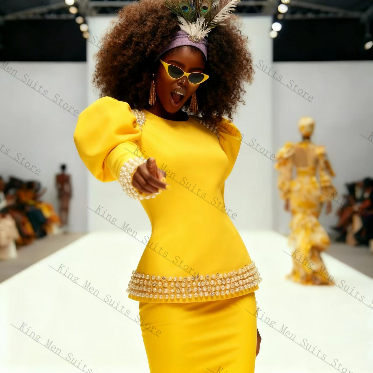 Желтый, черный женский костюм, – обзор и цена Yellow Formal Wear Women